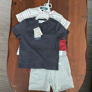 4 piece set of shorts and tee shirts